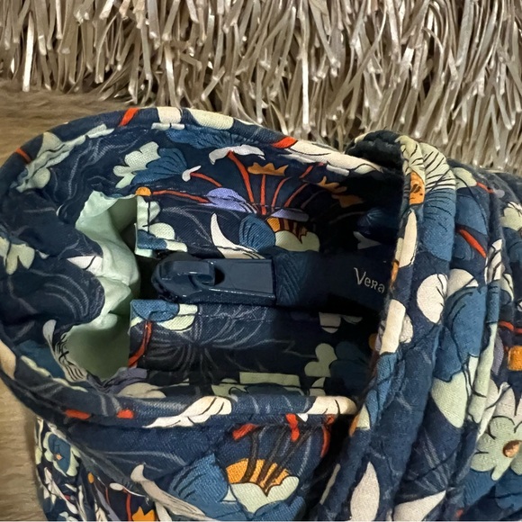 VERA BRADLEY Floral Bursts Small VERA TOTE Blue Purple Orange Zipper Shoulder - Picture 5 of 11
